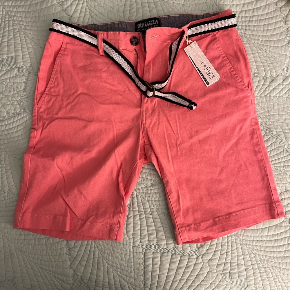 NWT Knickerbocker shorts with belt. 33W